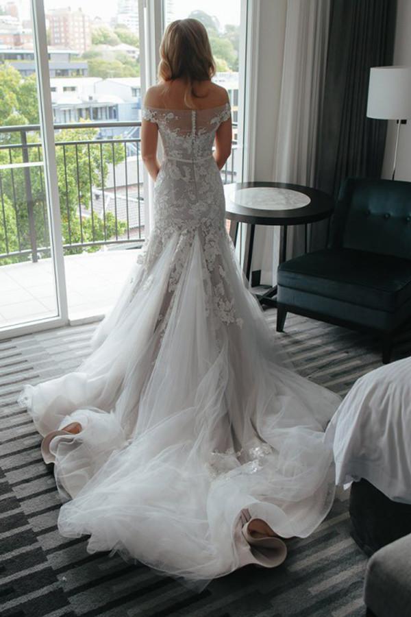 Mermaid Off-the-Shoulder Court Train Tulle Wedding Dress with Appliques