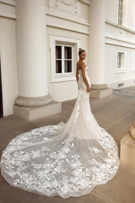 Noble sweetheart sleeveless mermaid lace Wedding dresses