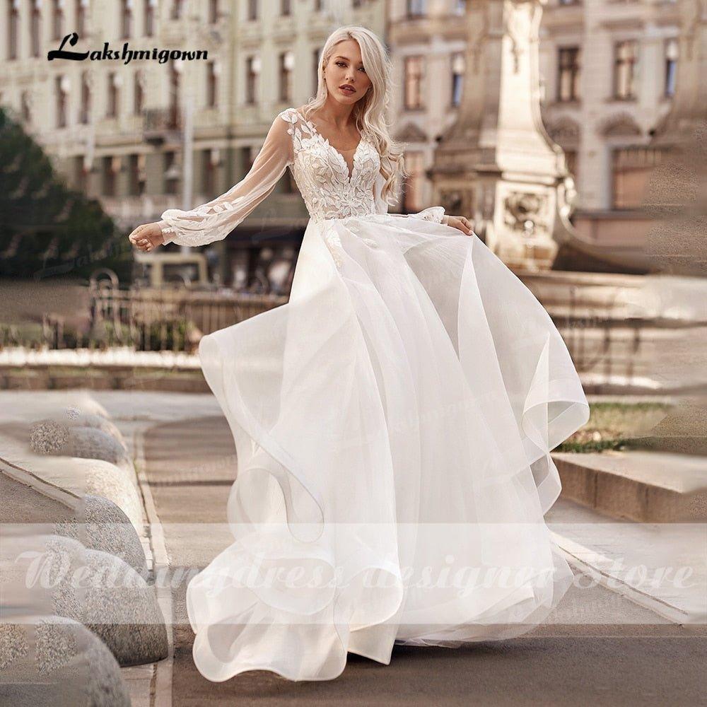 Boho Princess A-Line Wedding Dresses V Neck Longue Long Lantern Sleeve Robe De Soiree Simple Beach Wedding Gown Vestidos De Noiv