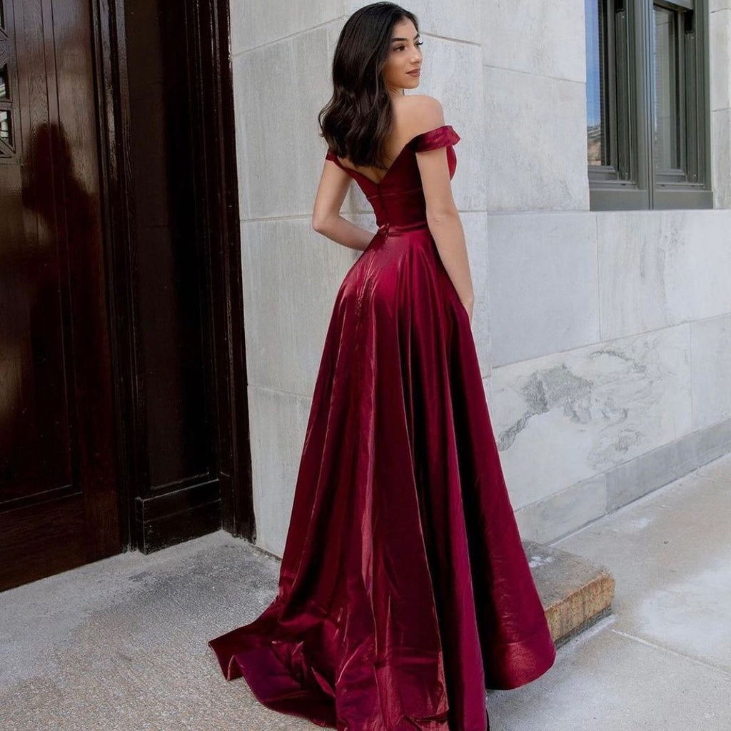 Sexy Long A-line V-neck Off-the-shoulder Backless Velvet Prom Dress With Pockets