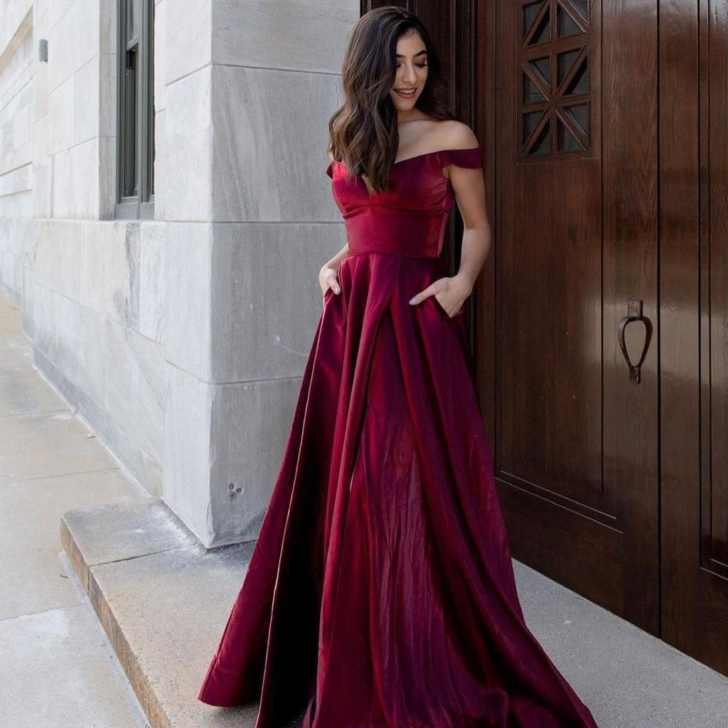 Sexy Long A-line V-neck Off-the-shoulder Backless Velvet Prom Dress With Pockets
