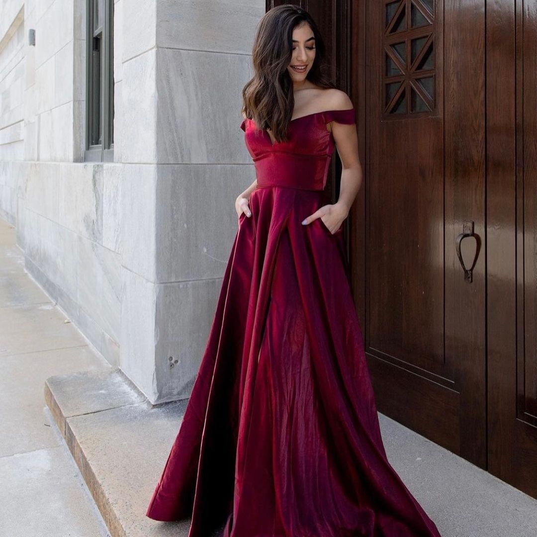Sexy Long A-line V-neck Off-the-shoulder Backless Velvet Prom Dress With Pockets