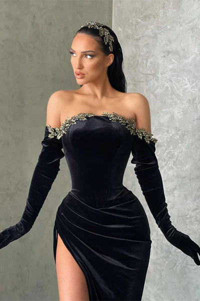 Sexy Long Black Off-the-shoulder Long Sleeves Mermaid Prom Dress With Slit