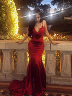 Sheath/Column Sleeveless Spaghetti Straps Applique Silk like Satin Prom Dresses