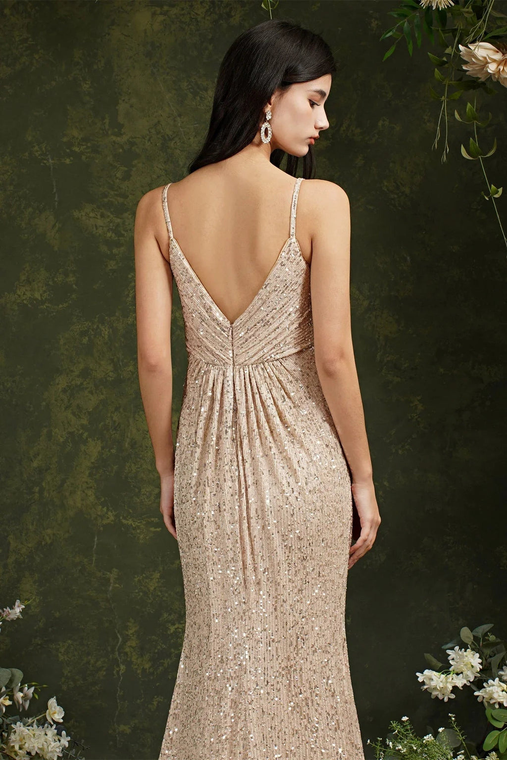 Shiny Sequins Spaghetti Straps V-neck Floor-length Mermaid Bridesmaid/Prom Dress