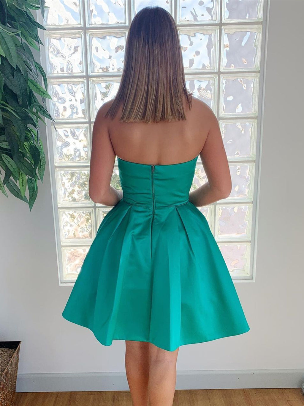 Short A-line Strapless Satin Formal Prom Homecoming Dresses with Pockets