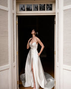 Simple Long Ivory V-neck A-line Sleeveless Wedding Dress With Slit