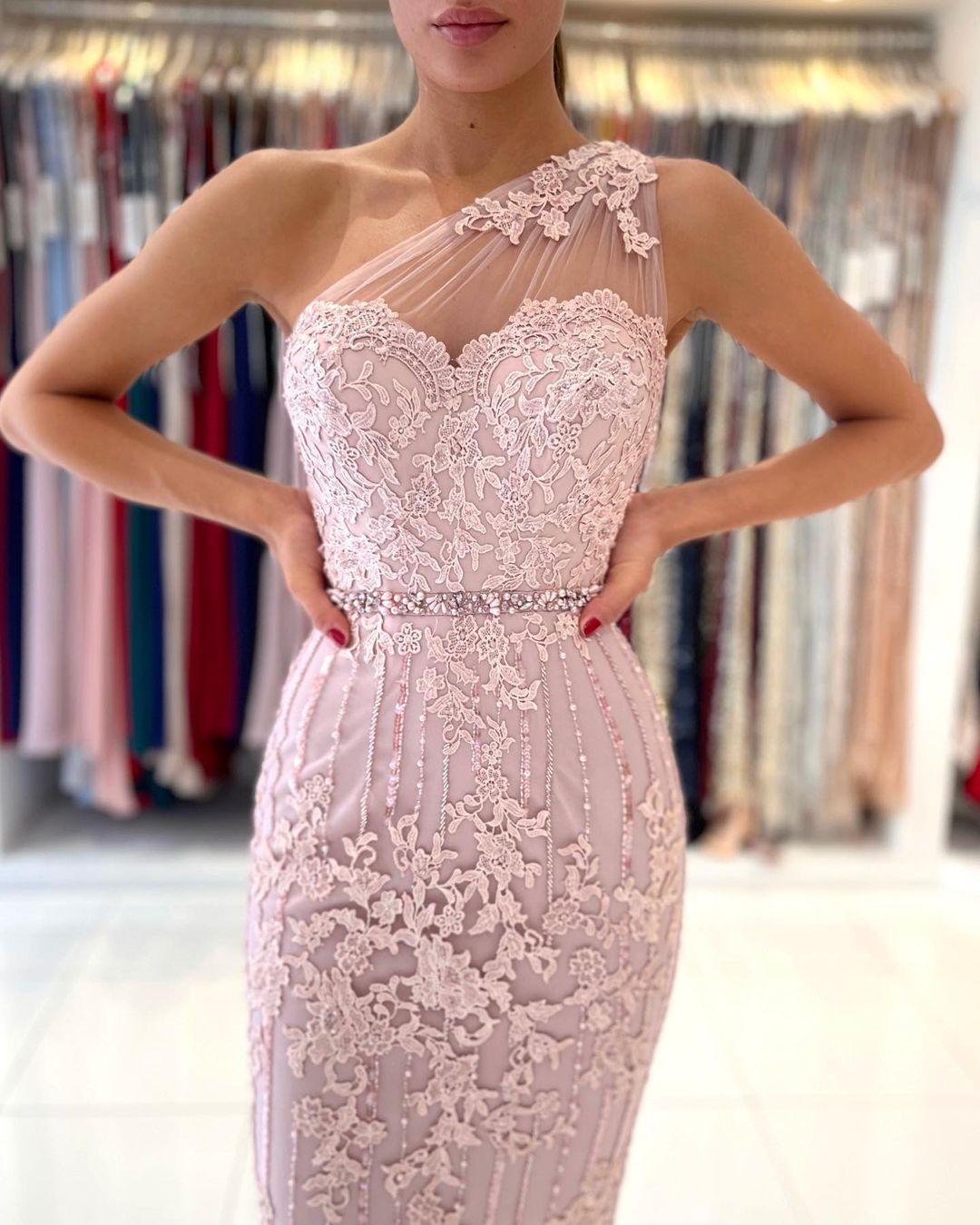 Simple Mermaid One Shoulder Floral Lace Short Formal Party Dress