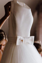 Simple Modest Ivory Tulle Wedding Gowns Backless Wedding Dress