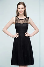 Sleeveless Lace A-line Knee Length Bridesmaid Dresses