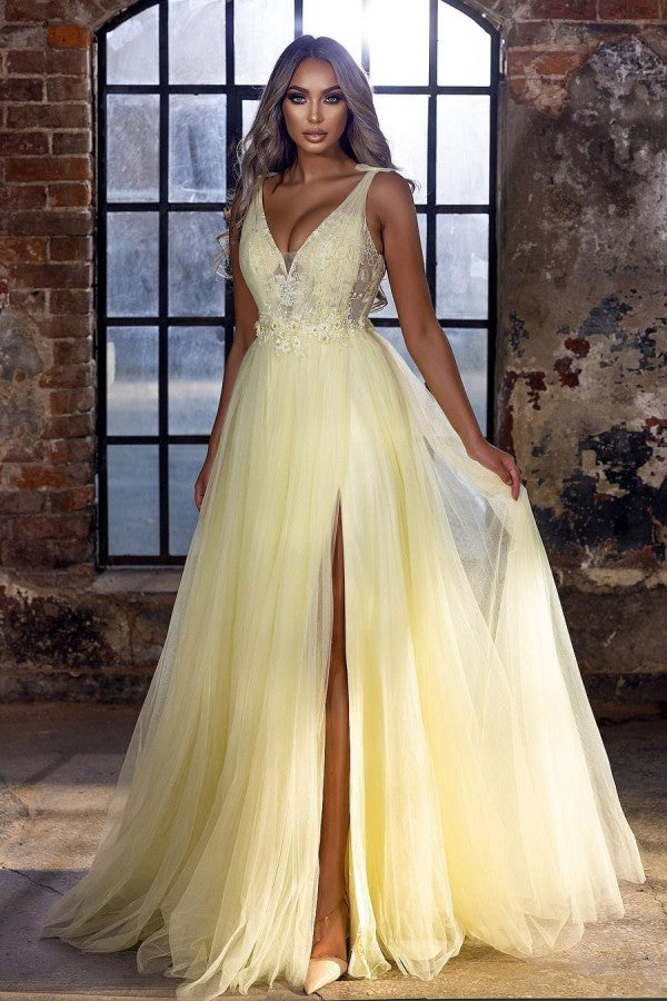 Stunning Long A-Line V-neck Appliques Lace Tulle Prom Dress With Slit