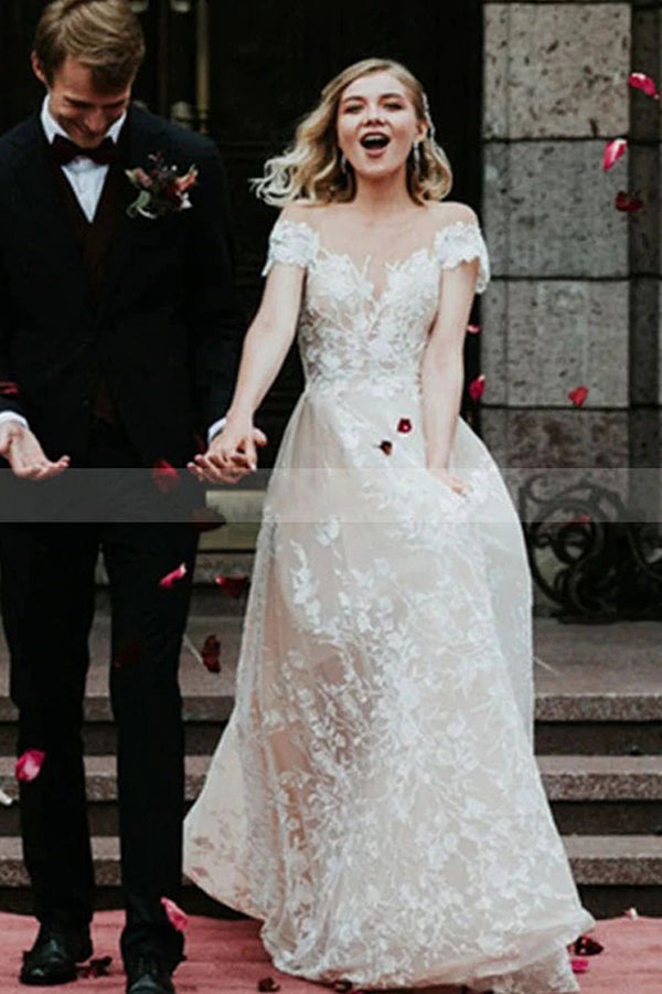 Stunning Off-the-ShoulderFloral Lace Bridal Gown Princess Wedding Dress