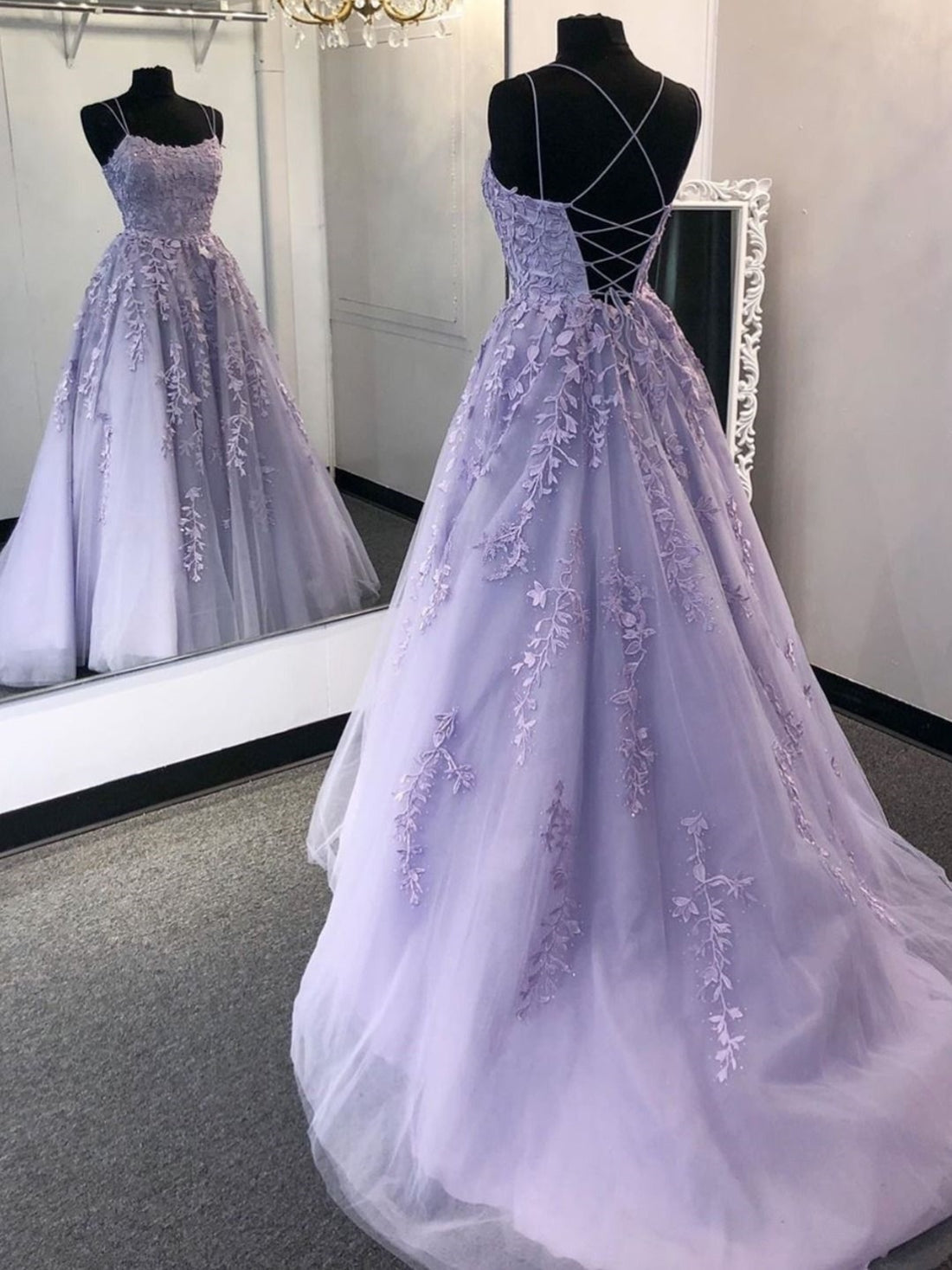 Stylish A-line Spaghetti Straps Backless Tulle Lace Long Formal Prom Dresses