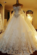 Sweetheart Ball Gown Watteau Train Wedding Dress with Appliques Beading