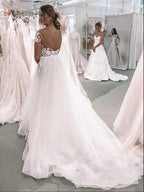 Vintage Long A-Line Bateau Appliques Lace Tulle Wedding Dress with Sleeves