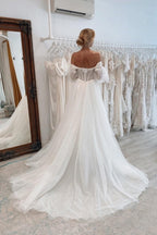 Vintage Long A-line Tulle Split Wedding Dresses With Long Sleeves