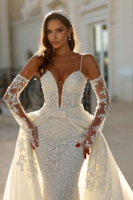 Vintage Long Ivory Mermaid Spaghetti Straps V-neck Lace Wedding Dress with Detachable Train