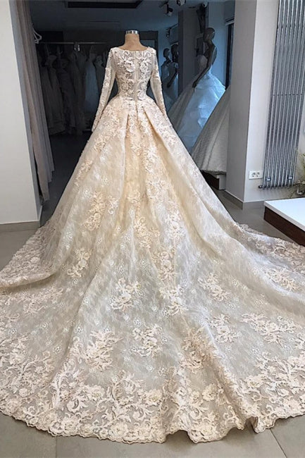 Vintage wedding dress with lace | Wedding dress with sleeves